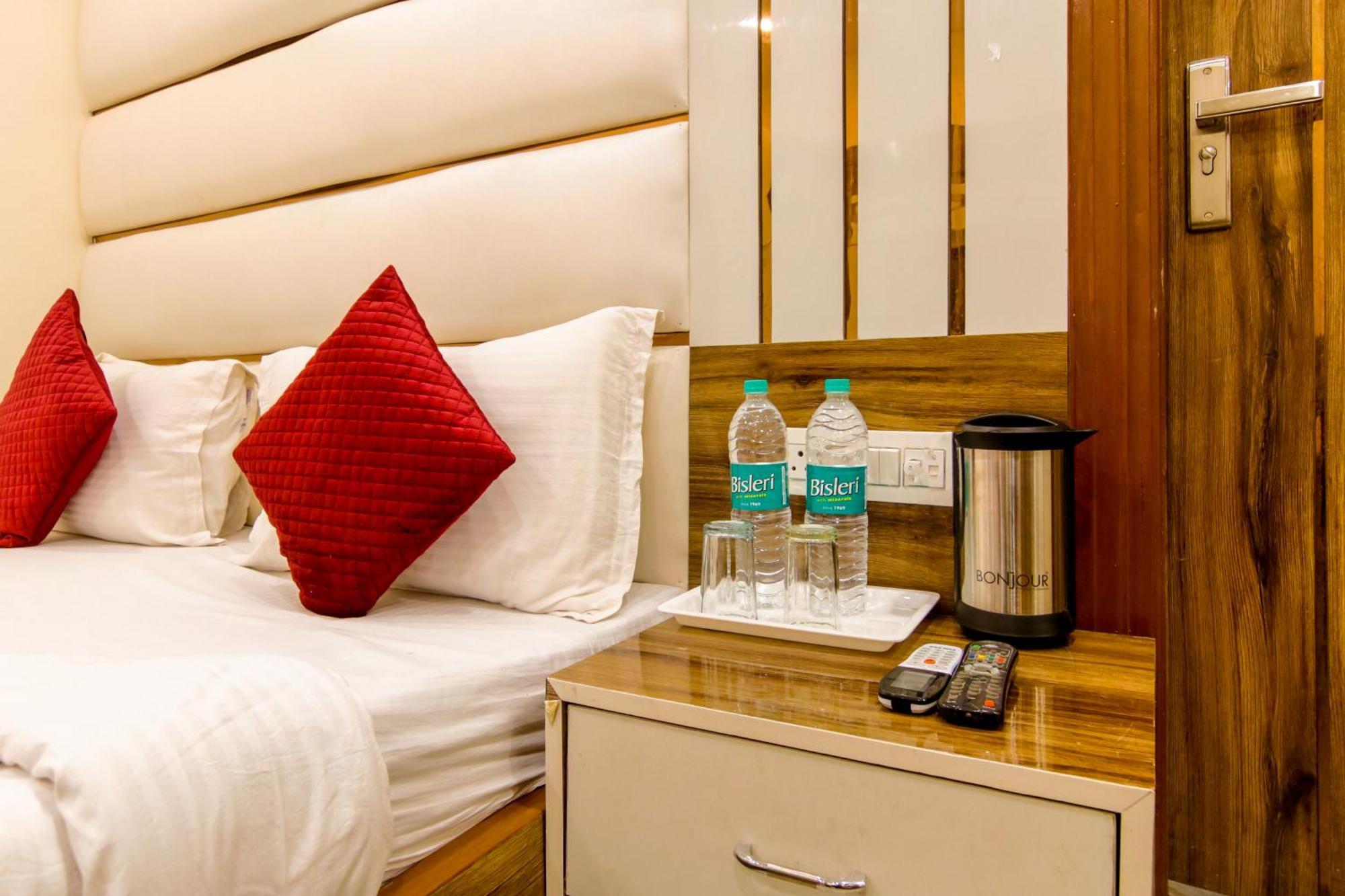 Hotel Star Dx By P K Residency Nueva Delhi Exterior foto